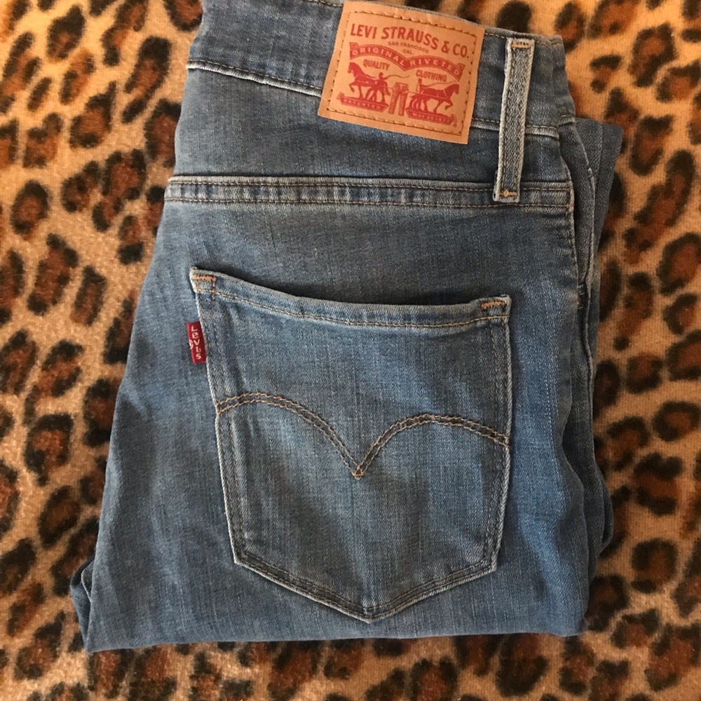 Levi’s 721 high rise jeans